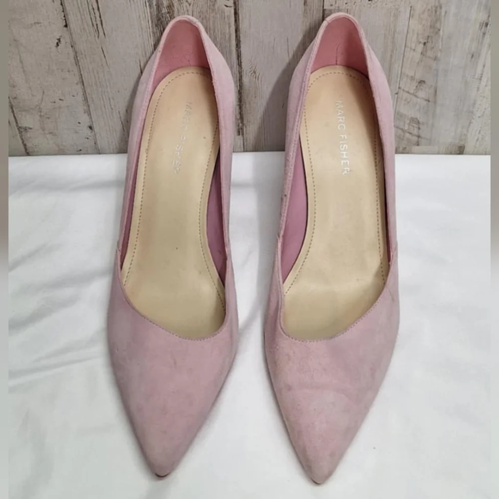 MARC FISHER Blush Pink Pointed Toe Suede Heels Women's 7.5